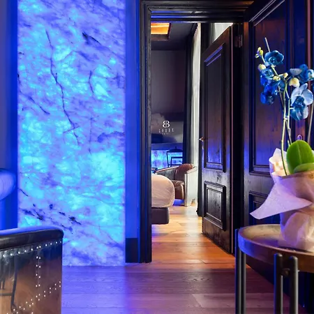 Lobby Seville